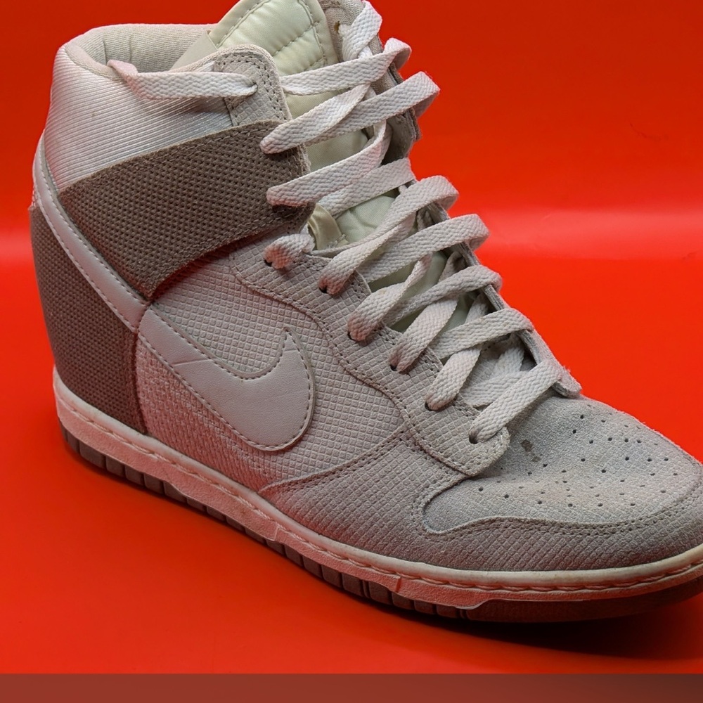 Nike Dunk Sky High 10W